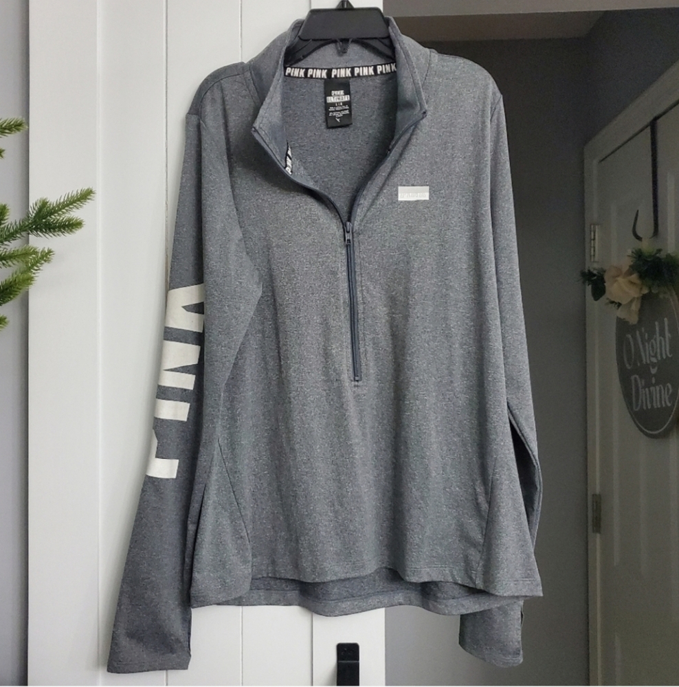 PINK Gray Ultimate Quarterzip Long Sleeve Top. NWOT!